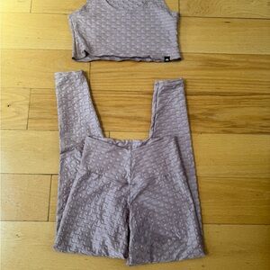 Textured ballerina pink Crop Top and Leggings Set booty by Brabants